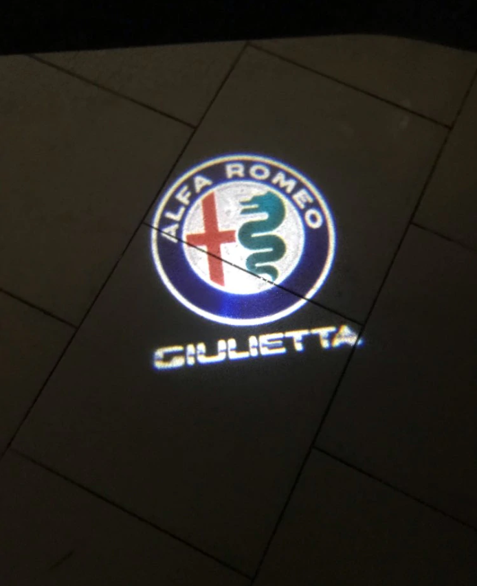 alfa romeo courtesy door light giulietta