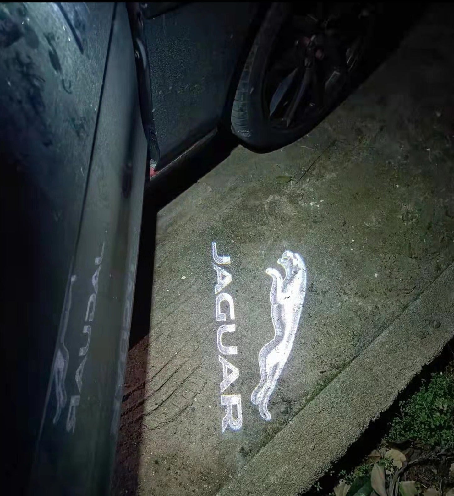 2x Jaguar door light (plug&play)
