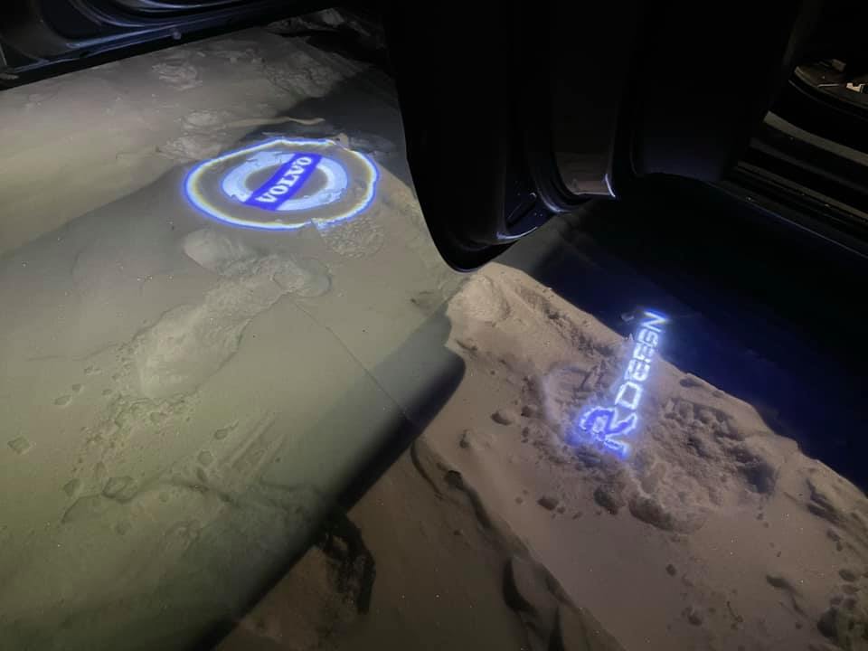 2x Volvo R Design DOOR LIGHT (PLUG&PLAY)